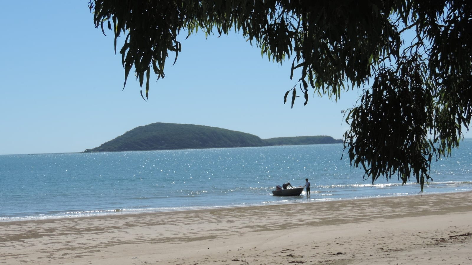 Shoal Point beach looking across the water to Green Island